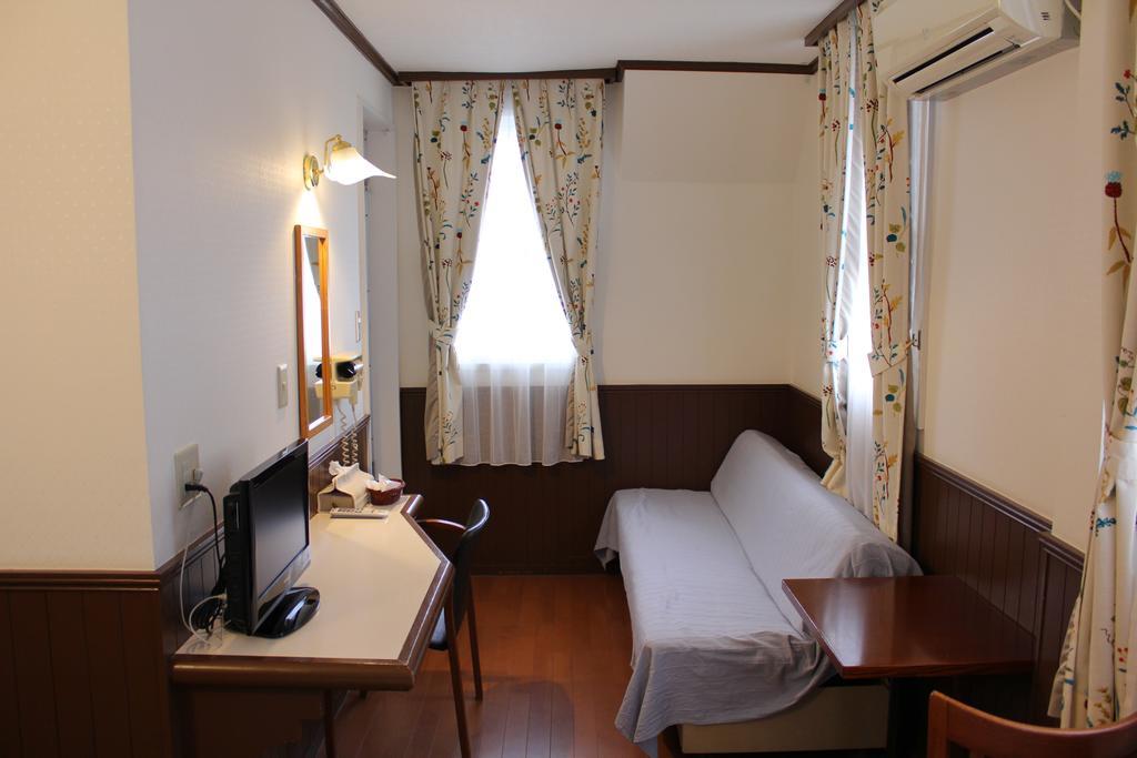 Hotel Weekend Shuffle à Fujikawaguchiko Extérieur photo