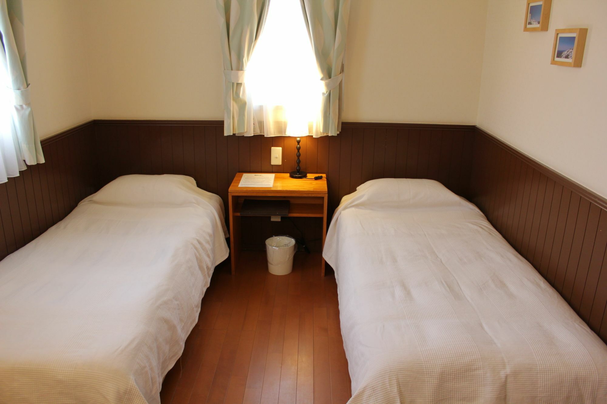 Hotel Weekend Shuffle à Fujikawaguchiko Extérieur photo